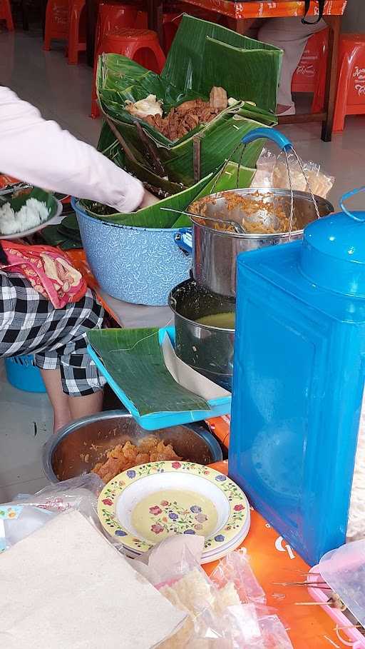 Nasi Ayam Bu Pini 1