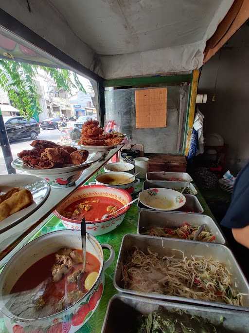 Pondok Makan Denai (Masakan Padang) 4