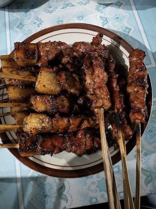 Sate Babi Ny. Gunung 10