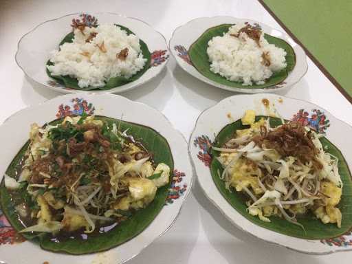 Tahu Telur Asli Kudus 1