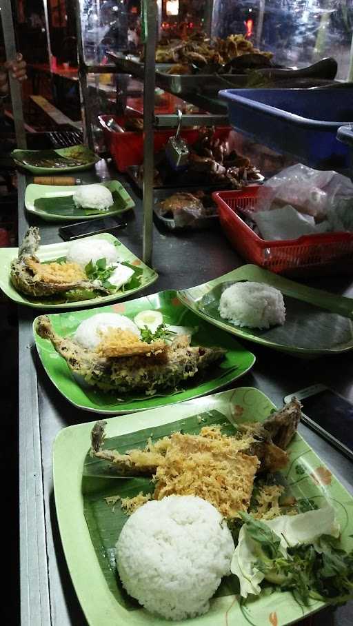 Warung Bu Lekha 5