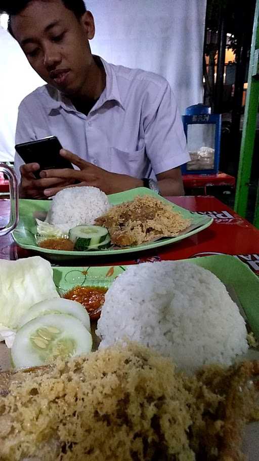 Warung Bu Lekha 7