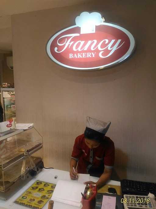 Fancy Bakery Rs Panti Wilasa Citarum 5