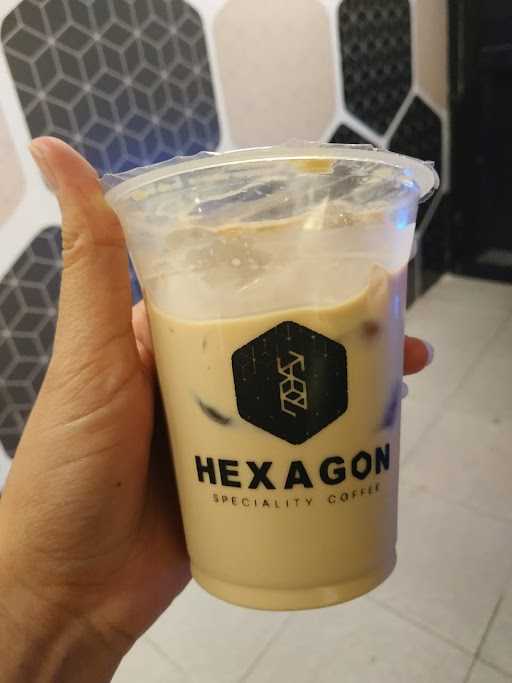 Hexagon Cafe 6