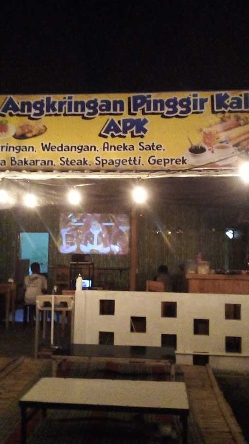 Angkringan Pinggir Kali 7