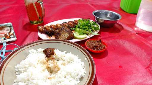 Ayam Bakar Tenda Biru 9