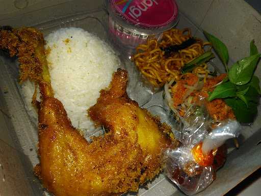 Ayam Goreng Mbak Sri Ala Wonosobo 2