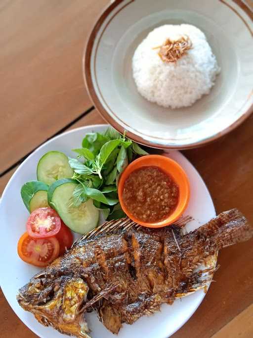 Ikan Bakar & Goreng Mbak Yuni 3