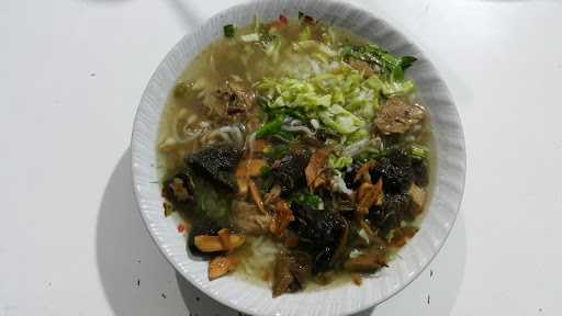 Soto Kerbau Kudus Bu Yayuk 1