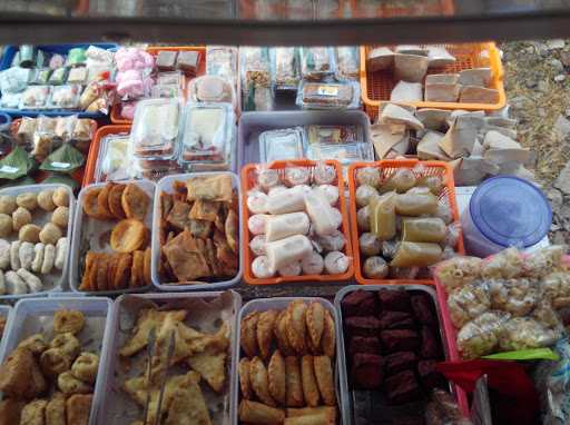 Indah Snack & Jajan Pasar 4
