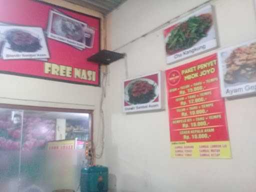  Ayam Geprek Mbok Joyo  7