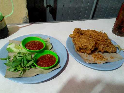 Pondok Makan Bu Kliwon 2