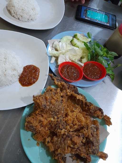 Pondok Makan Bu Kliwon 1