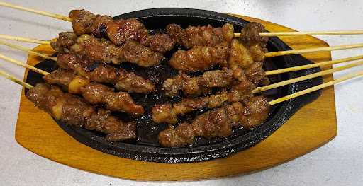 Sate Ayam, Sapi, Kambing Joede 4