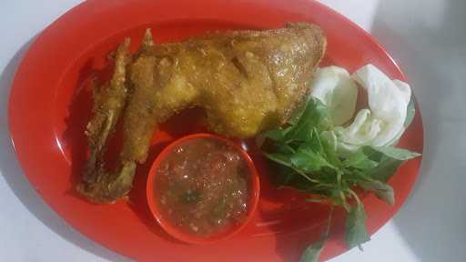 Warung Artomoro Ayam Goreng 8