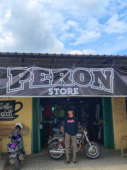 Peron Distro & Coffee 6