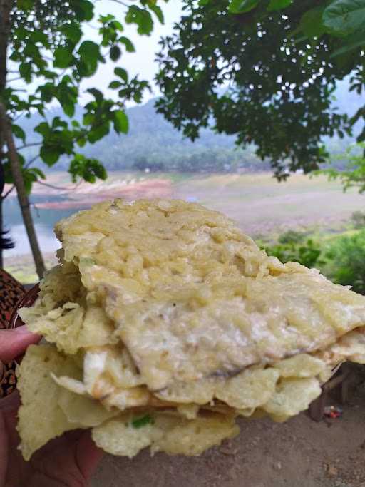 Warung Kopi Bu Tuti (Mendoan) 1