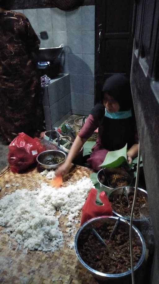 Nasi Oseng Jatinegara 7