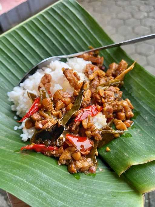 Nasi Oseng Jatinegara 4