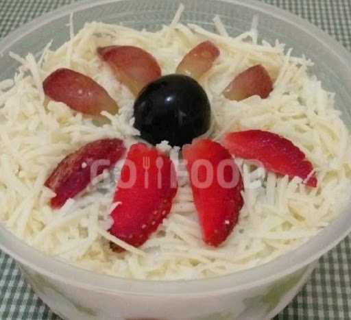 Anita Salad 10