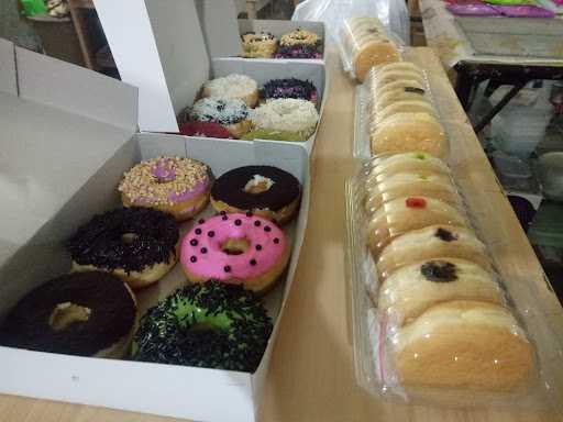 Gudang Donuts 1