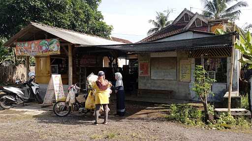 Warung Geprek Q 3