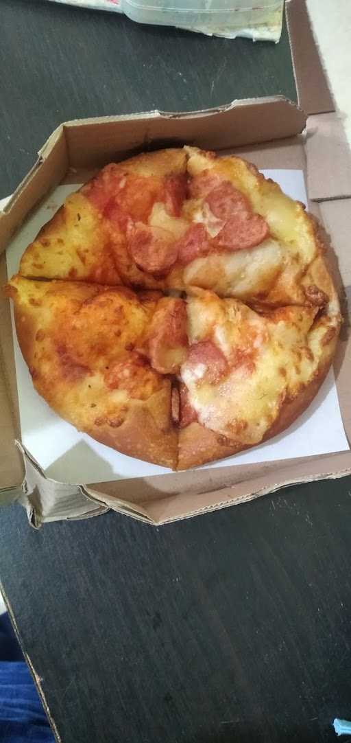 Domino'S Pizza 5