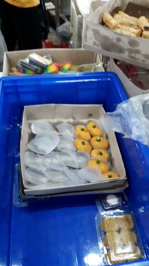 Pasar Kue Subuh Senen 8