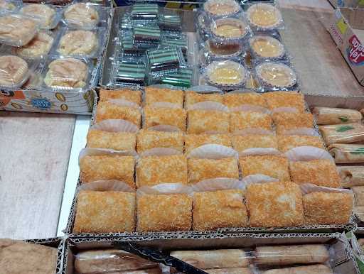 Pasar Kue Subuh Senen 9