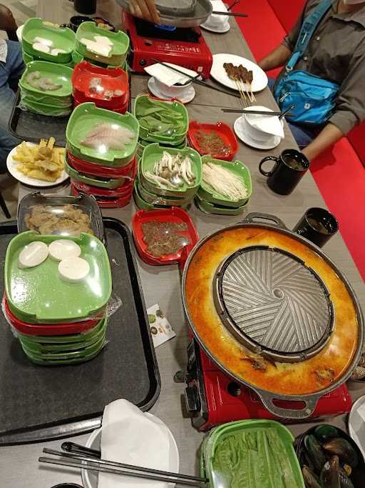 Gyu-Ya Hotpot & Bbq 8