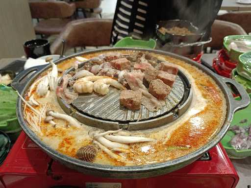 Gyu-Ya Hotpot & Bbq 7