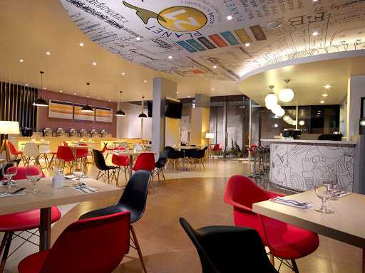 The Taste Restaurant - Ibis Jakarta Senen 3