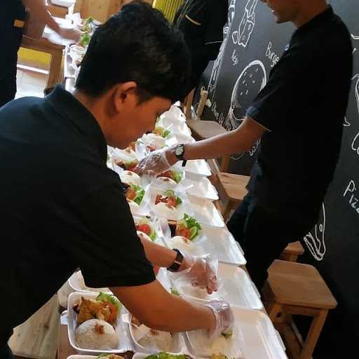 Franchise Usaha Cafe Foodpedia Pastakangen 2