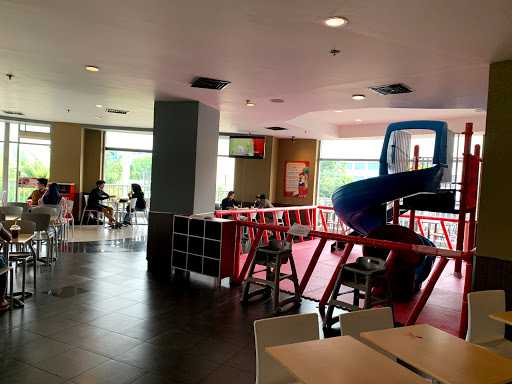 Kentucky Fried Chicken - Plaza Atrium 6