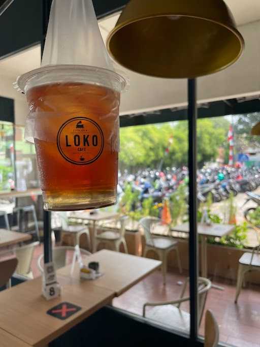 Loko Cafe - Pasar Senen 9