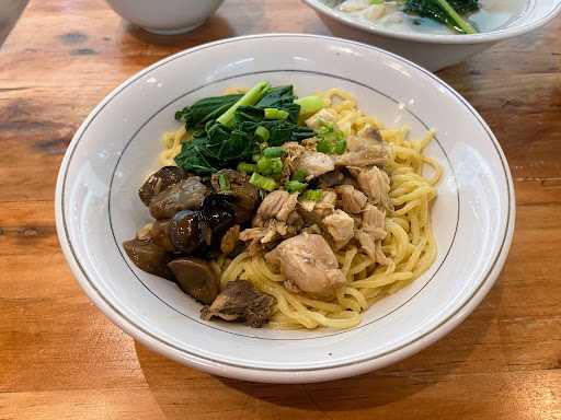 Bakmi Kelinci Express - Plaza Atrium Senen 8