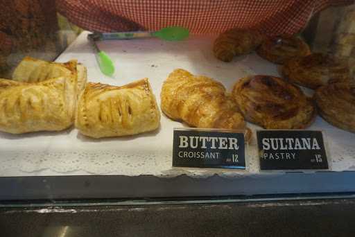 Roti'O Stasiun Pasar Senen 1