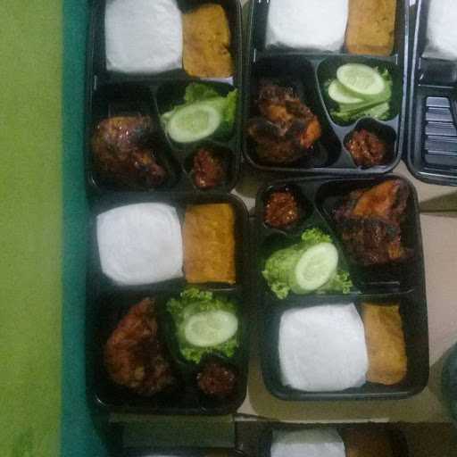 Ayam Penyet Dan Bakar Mpo Sani 1