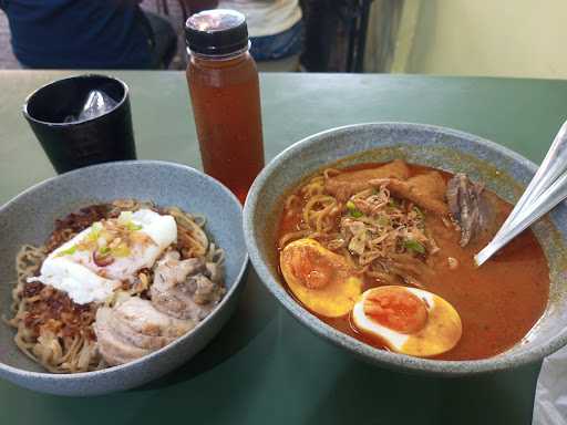 Kedai Mie Tjap Chili, Salemba 1