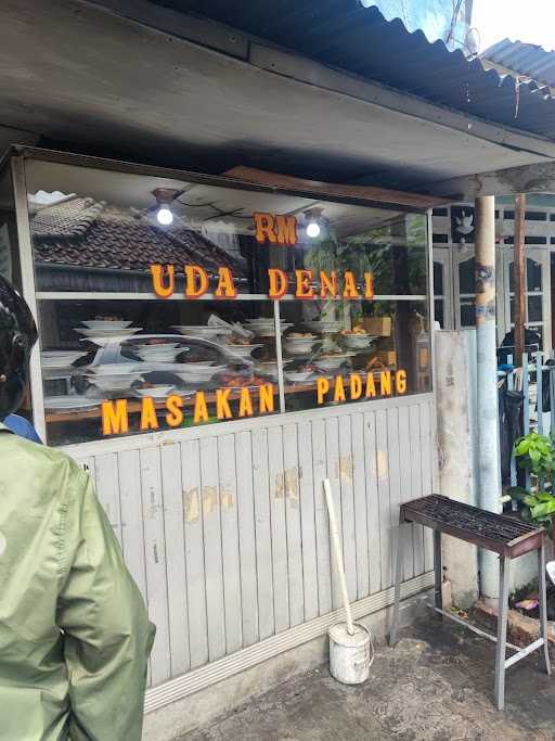 Rumah Makan Padang Uda Denai 6