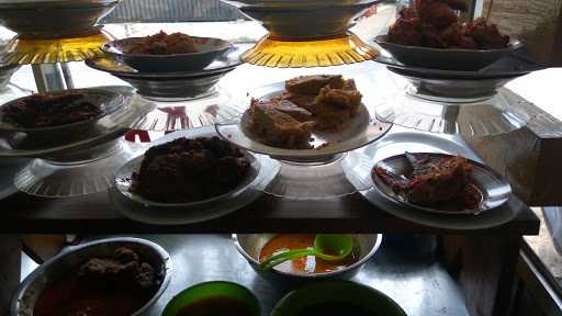 Rumah Makan Padang Uda Denai 4