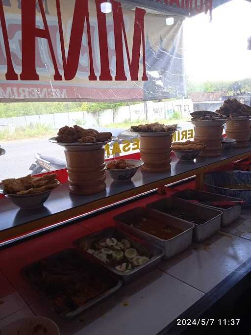 Masakan Padang Rejeki Minang 2