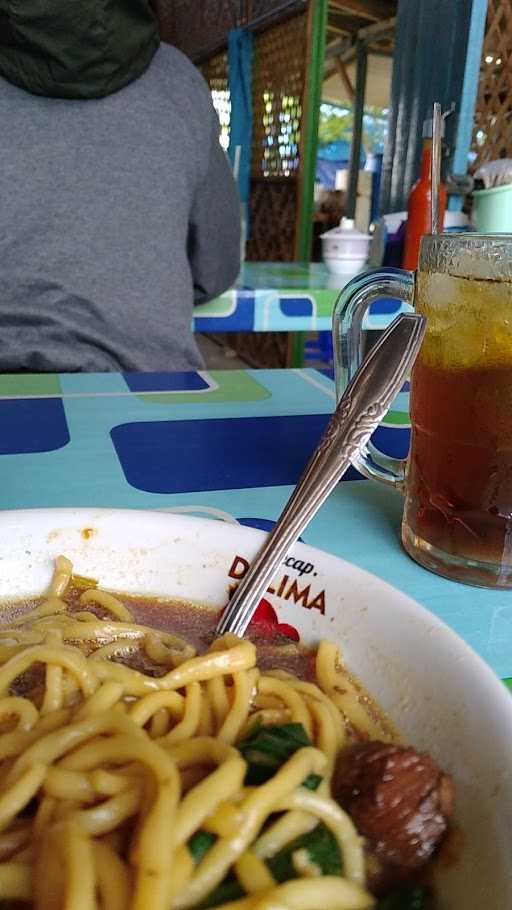 Mie Ayam Dan Bakso Mas Tri 4