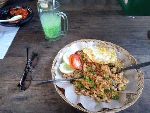 Soto Ayam Kampung Mbak Santi 9