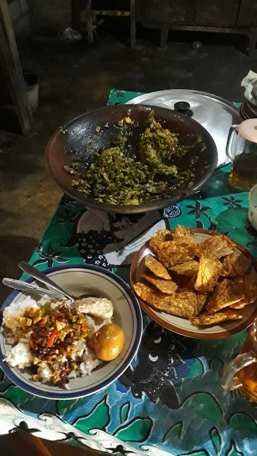 Warung Makan Mbah Kebo 7