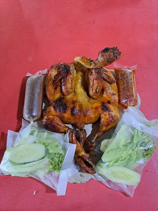 Ayam Bakar Bumbu Rujak Pa'De Halim Pisangan Jaya 4