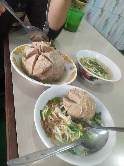 Bakso Bola Dunia Wong Solo 3