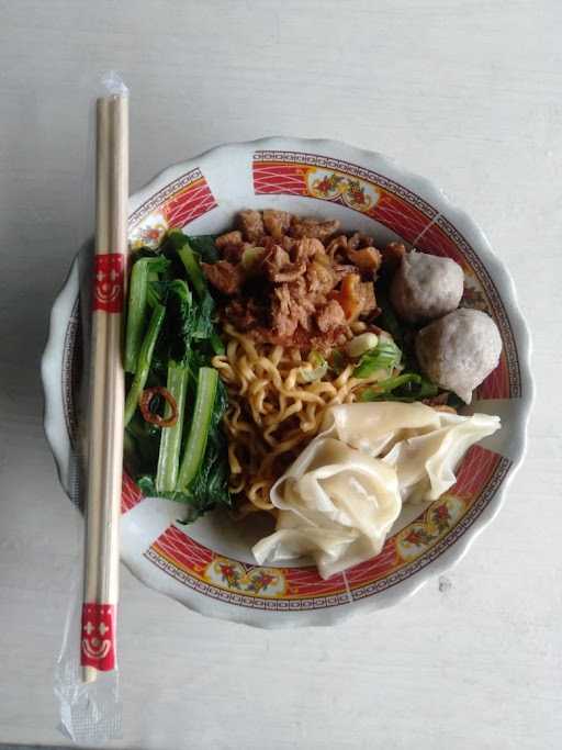 Mie Ayam Dan Bakso Sapi Annur 9