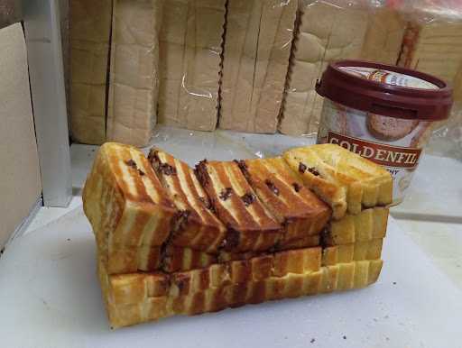 Roti Bakar Khas Bandung Putra 1