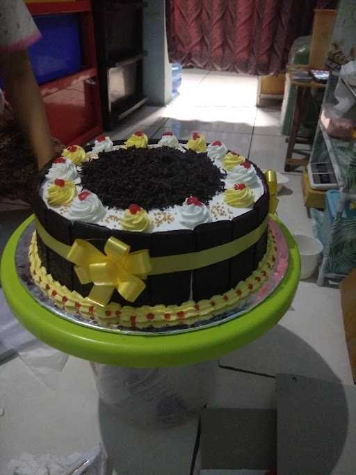 Ananda Cake 5